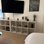 Spacieux Studio De Charme Ideal Pour Les Couples Ou Les Familles