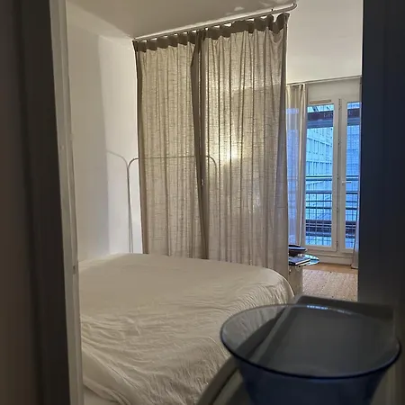 Spacieux De Charme Ideal Pour Les Couples Ou Les Familles Appartamento Parigi