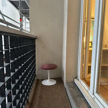 Spacieux De Charme Ideal Pour Les Couples Ou Les Familles Appartamento Parigi